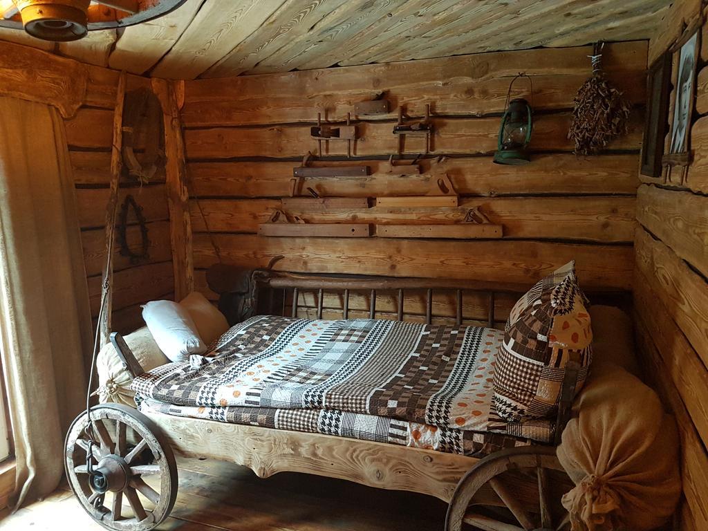 Oreiviu Uzuoveja Kaimynai Buitenkant foto
