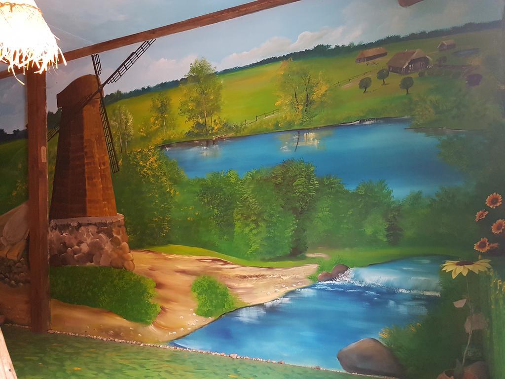 Oreiviu Uzuoveja Kaimynai Buitenkant foto